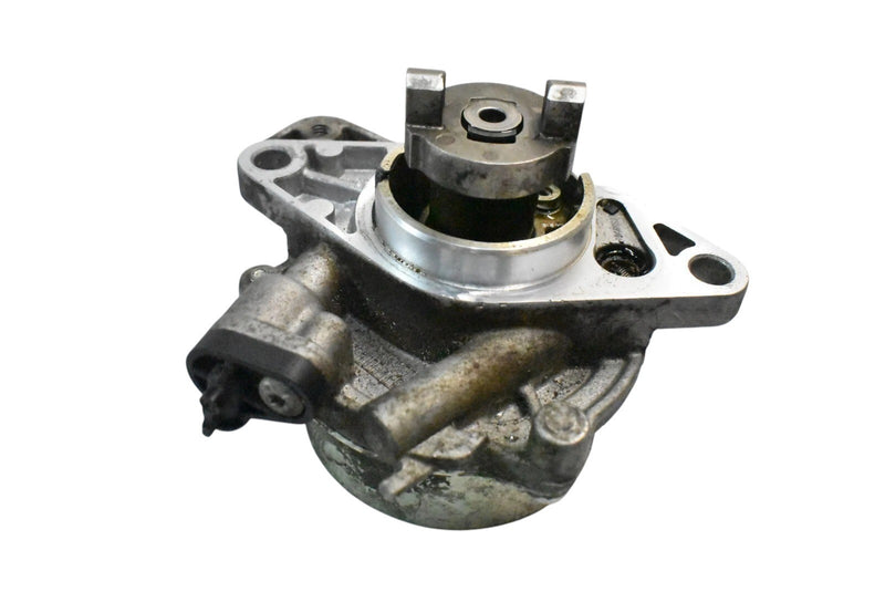 Load image into Gallery viewer, 14-20 Maserati Ghibli Quattroporte Engine Motor Vacuum Pump 291642 Oem