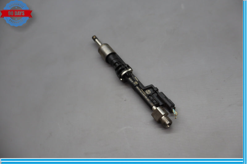 Load image into Gallery viewer, 11-16 BMW 535i xDrive Engine Motor Fuel Injector 0261500109 Oem