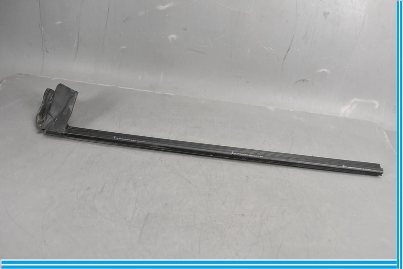 Load image into Gallery viewer, 12-18 BMW 650i 640i F12 Front Right Passenger Side Door Whether Seat Oem