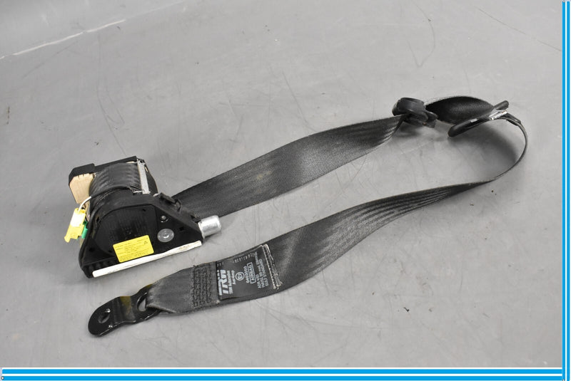 Load image into Gallery viewer, 03-12 Maserati Quattroporte M139 Front Right Passenger Side Seat Seatbelt Oem