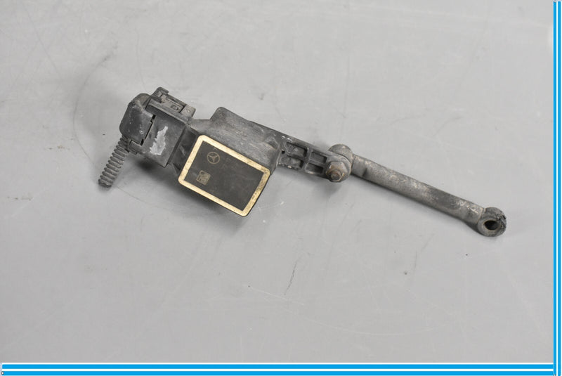 Load image into Gallery viewer, 07-13 Mercedes GL450 GL550 Front Left Driver Side Suspension Level Sensor Oem