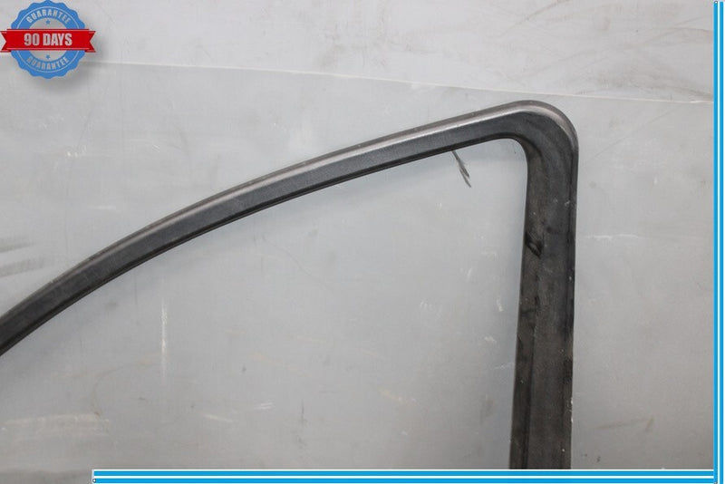 Load image into Gallery viewer, 06-11 Mercedes W164 ML500 GL350 ML63 AMG Front Right Door Window Frame Trim Oem