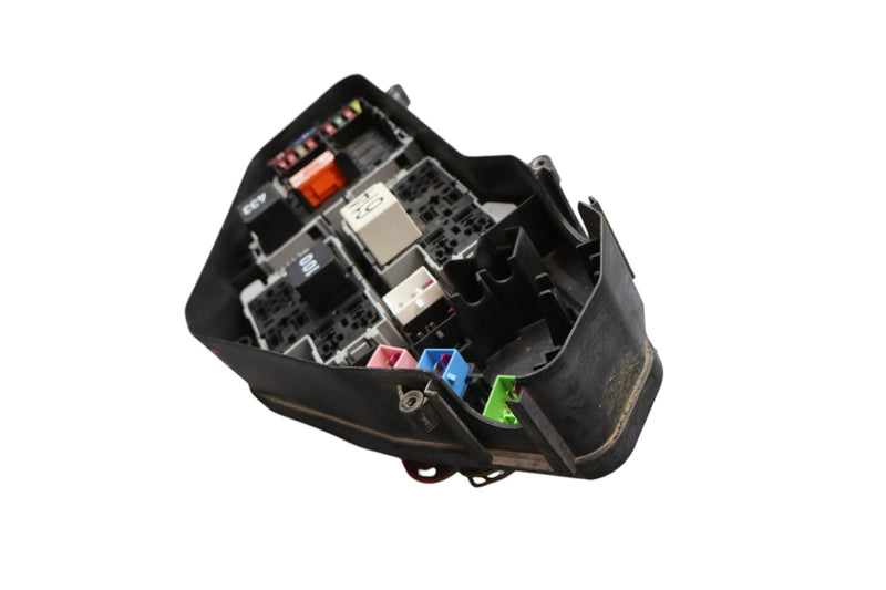 Load image into Gallery viewer, 11-17 Volkswagen Touareg Engine Fuse Box Fusebox Relay Junction Block Oem