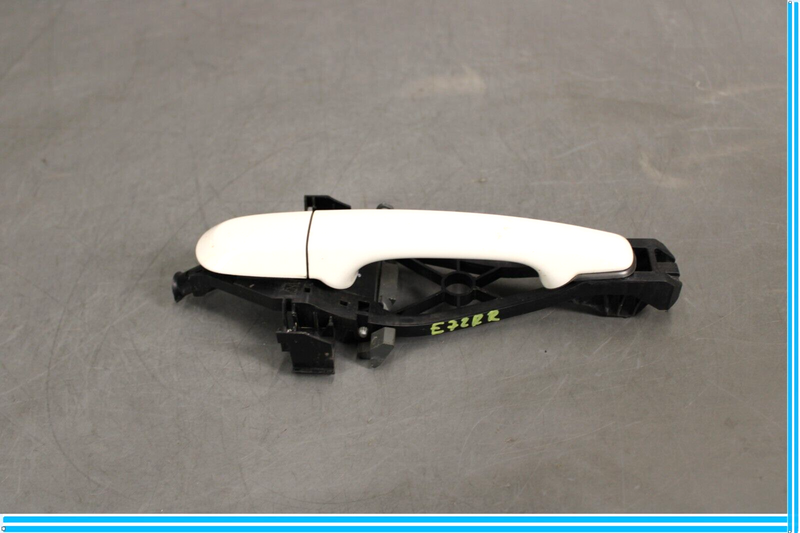 Load image into Gallery viewer, 09-15 Jaguar XF XFR X250 Rear Right Side Exterior Door Handle w/ Bracket Oem