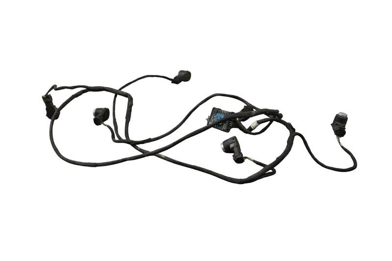 Load image into Gallery viewer, 12-14 Mercedes CLS550 CLS400 Bumper Parking Sensor PDC Black W/Wires Oem
