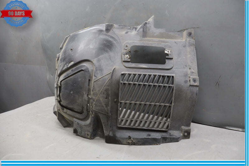 Load image into Gallery viewer, 11-16 BMW 535i xDrive Front Right Side Wheelhouse Fender Liner Cover Oem