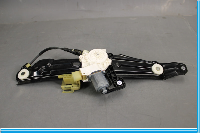 Load image into Gallery viewer, 09-15 BMW 750i 750Li F01 Rear Right Passenger Side Door Window Regulator Oem