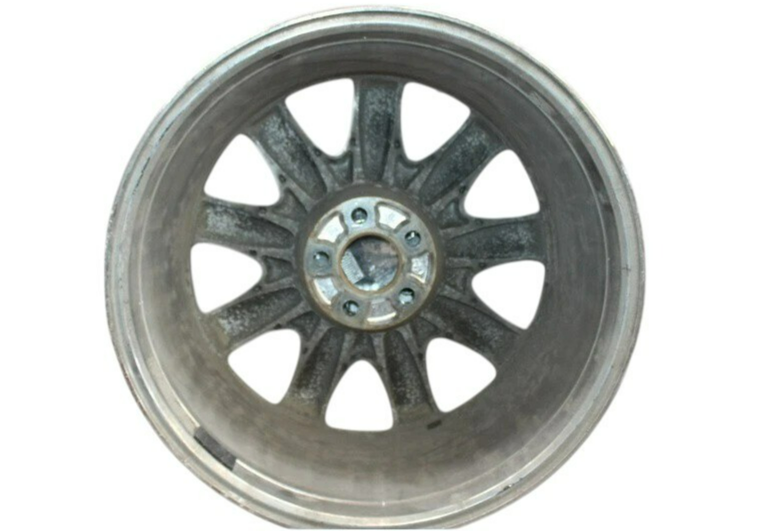 Load image into Gallery viewer, 11-13 Hyundai Equus Signature Front Wheel Rim Chrome 8.0x19 19'' Spoke 9 Oem