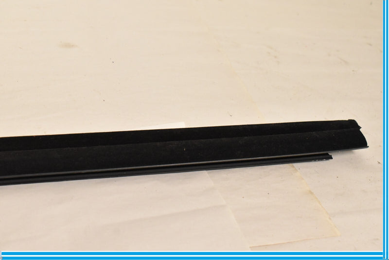 Load image into Gallery viewer, 09-15 BMW F01 F02 750i 750Li Rear Right Inner Window Channel Cover 7206450 Oem