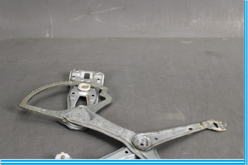 Load image into Gallery viewer, 98-02 Mercedes W210 E320 Front Right Side Door Window Regulator Oem