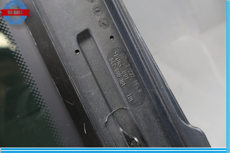 Load image into Gallery viewer, 10-17 BMW 535i GT xDrive Front Upper Panoramic Sunroof Glass Window Oem