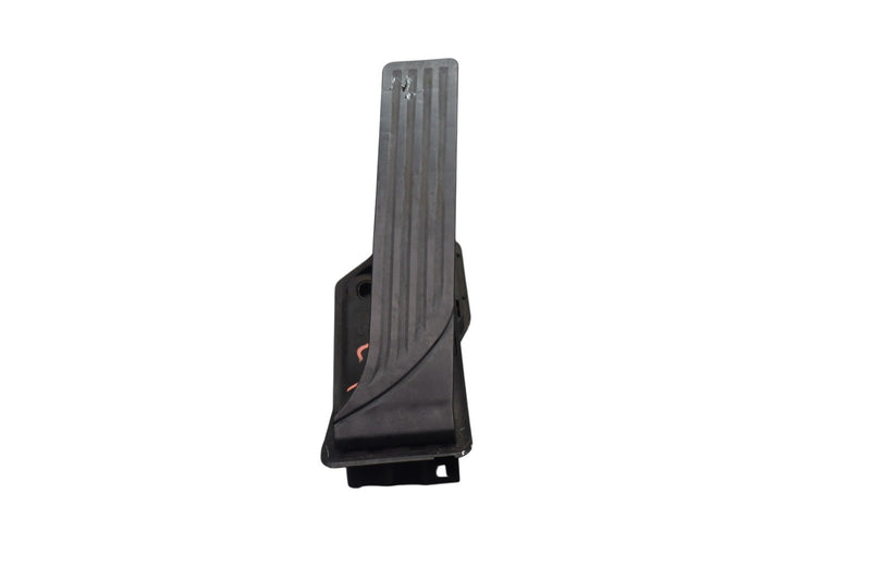 Load image into Gallery viewer, 17-23 Alfa Romeo Giulia 952 Engine Acceleration Throttle Gas Pedal Sensor Oem