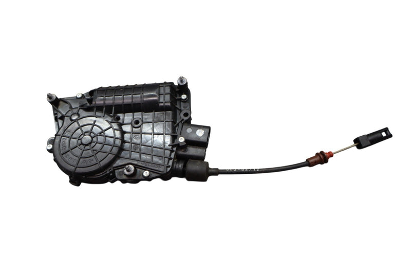 Load image into Gallery viewer, 09-15 BMW 750i 750Li xDrive Left/Right Side Door Soft Close Latch Assembly OEM