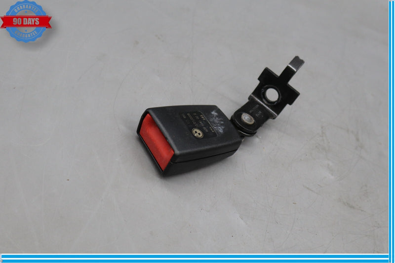 Load image into Gallery viewer, 08-14 BMW X5 X6 E70 Rear 2nd Row Right Side Seat Belt Seatbelt Buckle Oem