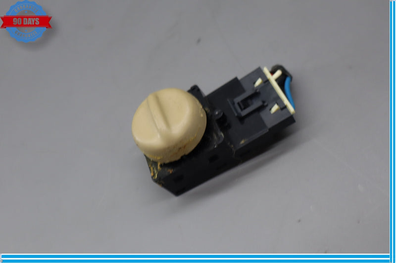 Load image into Gallery viewer, 09-12 GMC Acadia Right Passenger Side Lumbar Seat Switch 25948853 Oem
