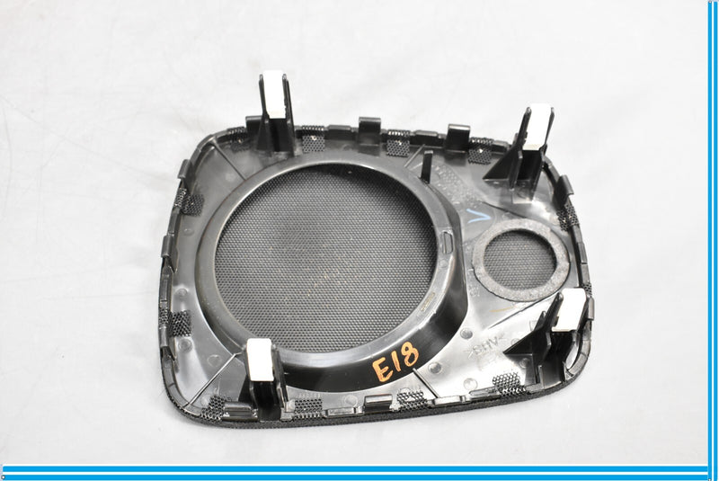 Load image into Gallery viewer, 07-12 Lexus LS460 Dash Dashboard Center Speaker Cover Trim Oem