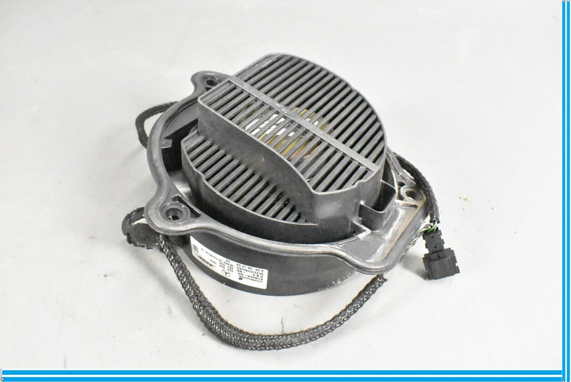 Load image into Gallery viewer, 03-06 Mercedes CL500 S55 AMG W220 Rear Right Audio Sound Speaker 2208201602 Oem
