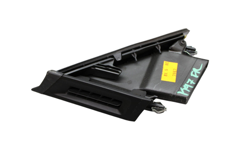 Load image into Gallery viewer, 14-20 Maserati Ghibli Front Right Passenger Side Door Corner Vent Trim Panel Oem