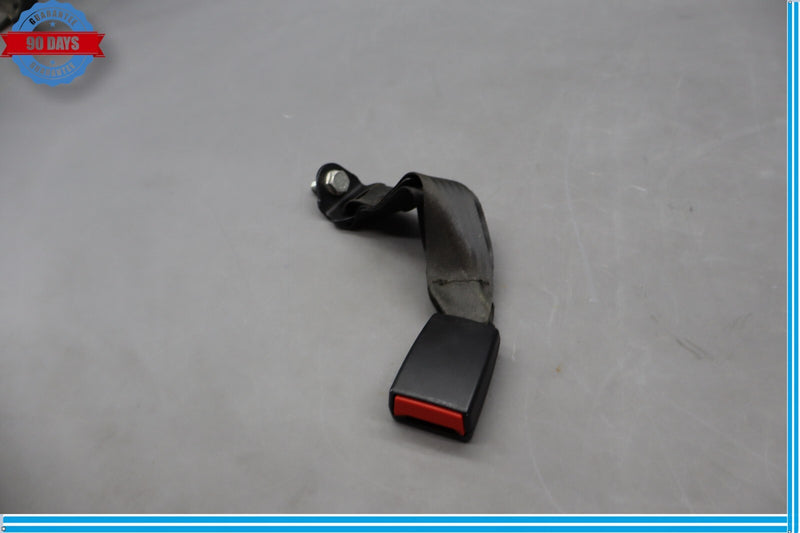 Load image into Gallery viewer, 03-13 Maserati Quattroporte M139 Rear Right or Left Side Seat Belt Buckle Oem