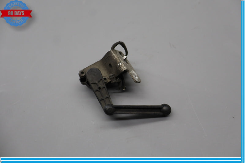 Load image into Gallery viewer, 09-15 BMW 740i 740Li 750i Front or Rear Suspension Ride Height Sensor Oem