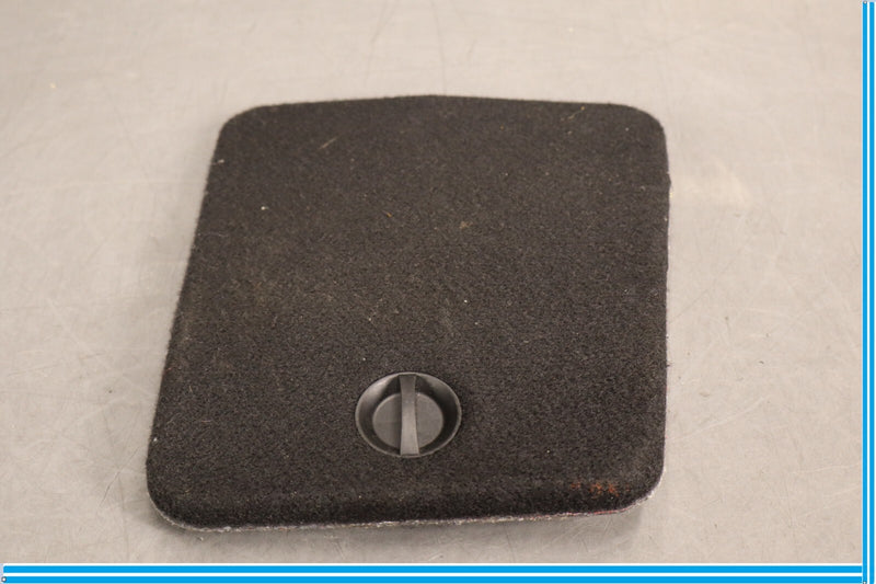 Load image into Gallery viewer, 10-13 Mercedes E350 E550 W212 Sedan Right Side Trunk Liner Mat Carpet Oem