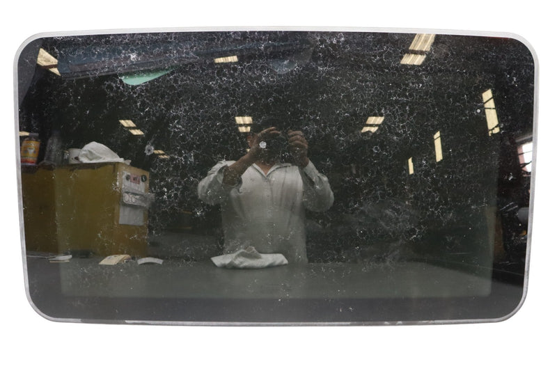Load image into Gallery viewer, 07-14 Mercedes CL550 CL600 W216 Sunroof Sun Roof Glass Window A2167800021 Oem