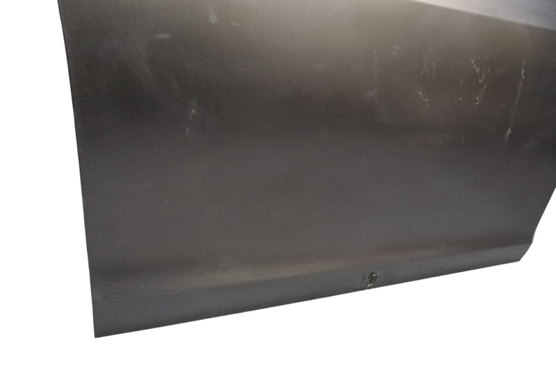 Load image into Gallery viewer, 14-22 Maserati Quattroporte M156 Front Right Passenger Side Door Shell Panel Oem