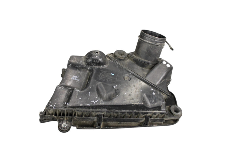 Load image into Gallery viewer, 03-13 Bentley Continental Flying Spur GTC Right Side Air Cleaner Filter Box Oem