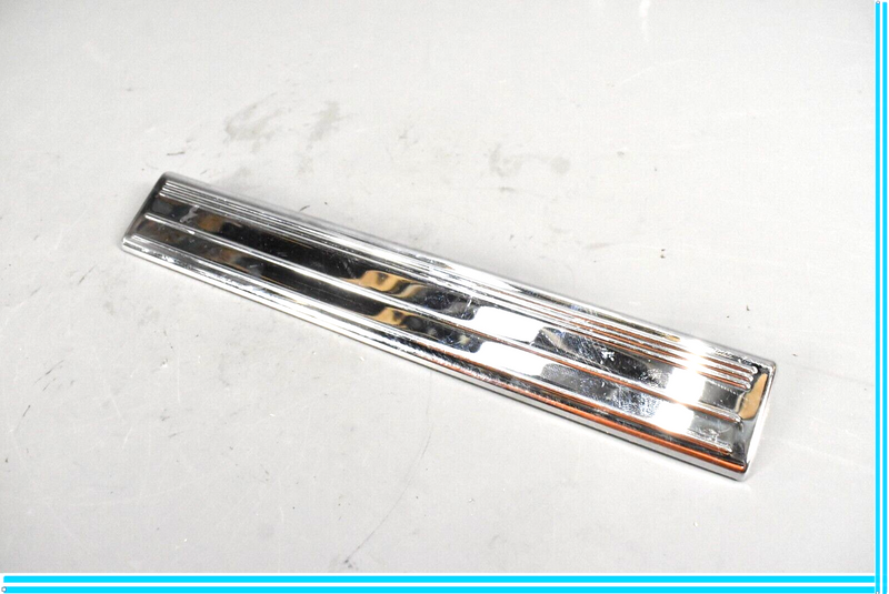 Load image into Gallery viewer, 00-06 Mercedes-Benz S500 W220 5.0L OEM Rear LH Driver Door Sill Scuff Plate