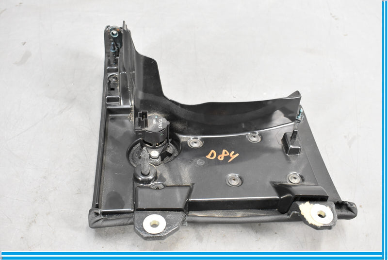 Load image into Gallery viewer, 14-18 Maserati Quattroporte Front Left Dash Knee Column Cover Air Sensor Oem