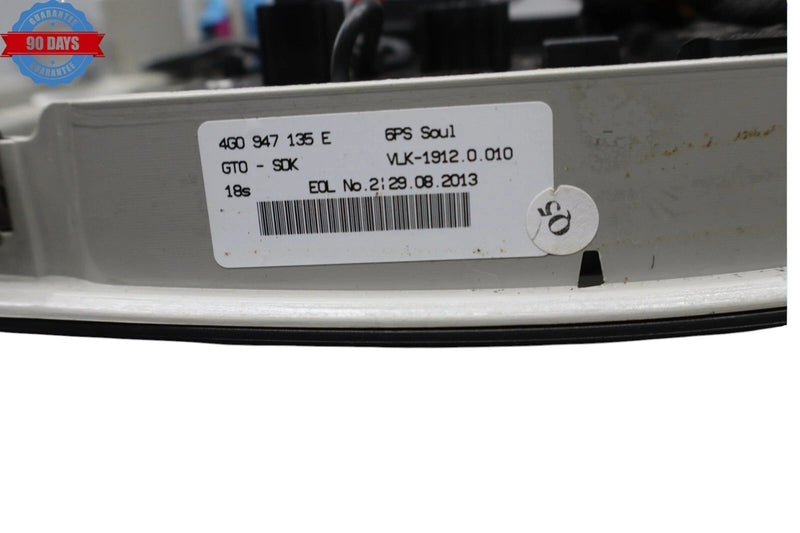 Load image into Gallery viewer, 12-18 Audi A7 Quattro Front Overhead Console Dome Light Lamp Switch Black OEM