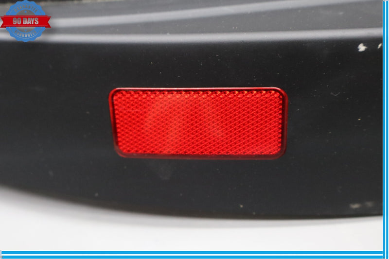 Load image into Gallery viewer, 11-16 Hyundai Equus Front Right Passenger Side Trim Cover Panel Oem