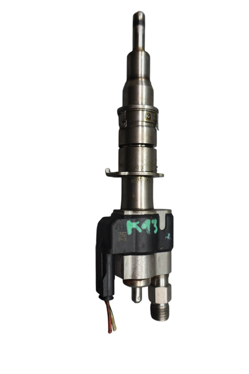 Load image into Gallery viewer, 07-17 BMW 650i 740i 740Li 750i Engine Fuel Injector 13538616079 Oem