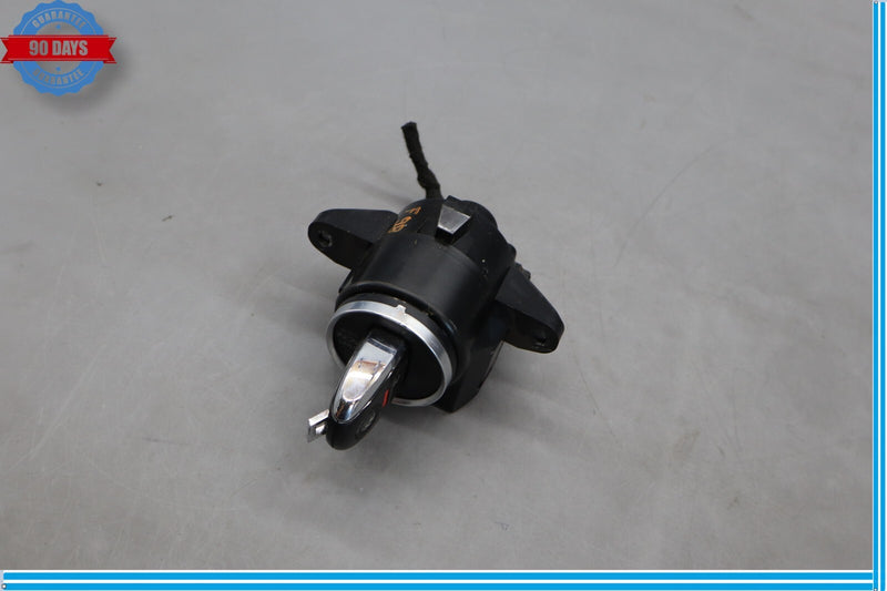 Load image into Gallery viewer, 11-17 Volkswagen VW Touareg Engine Start Ignition Switch Module Unit Oem