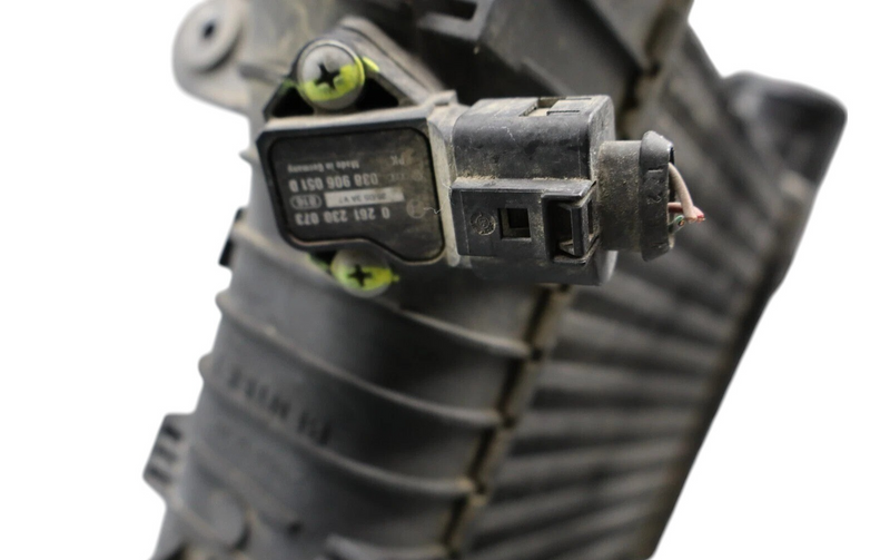 Load image into Gallery viewer, 03-18 Bentley Continental GT Left Driver Side Turbo Intercooler Radiator Oem