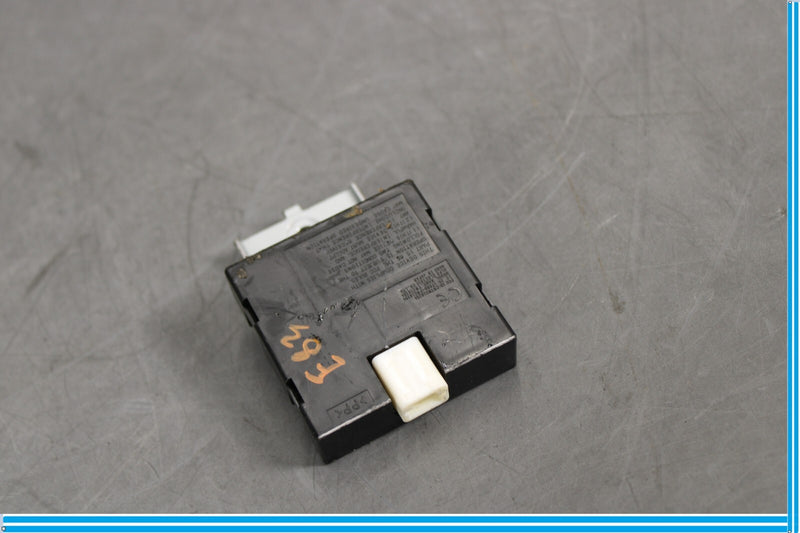 Load image into Gallery viewer, 11-17 Infiniti QX56 QX80 Theft Locking Keyless Entry Control Module Unit Oem