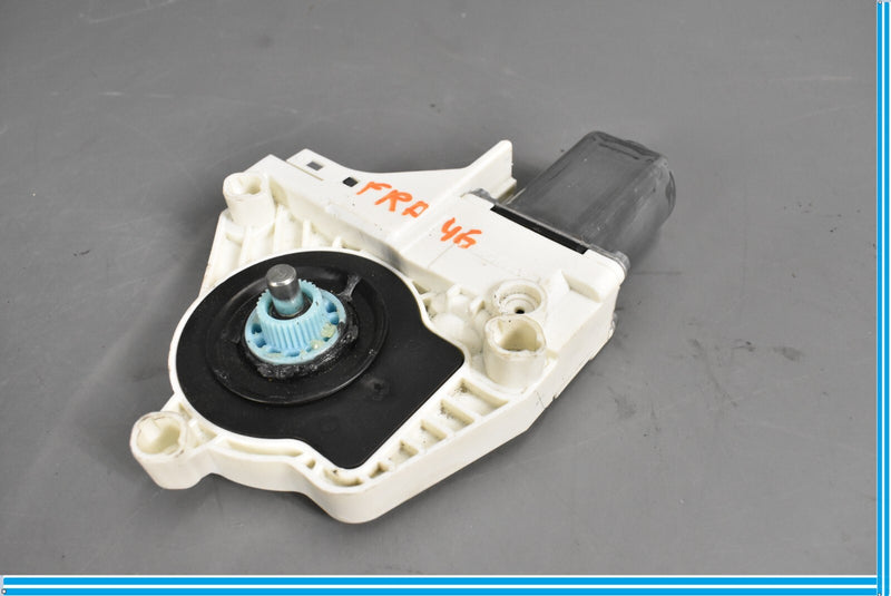 Load image into Gallery viewer, 11-18 Audi A8 Quattro Front Right Passenger Door Window Motor Unit 8k0959802 Oem