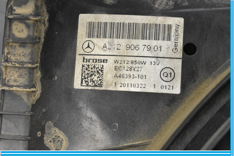Load image into Gallery viewer, 12-18 Mercedes CLS550 Engine Motor Cooling Fan W/Clutch Oem