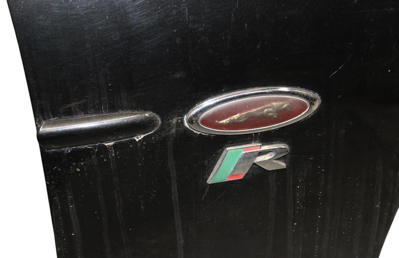 Load image into Gallery viewer, 97-06 Jaguar XK8 XKR Front Right Passenger Side Fender Cover Panel Assembly Oem