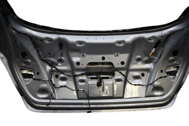 Load image into Gallery viewer, 12-18 Audi A7 A7 Quattro Rear Trunk Lid Tailgate Hatch Assembly 4G8827025B OEM