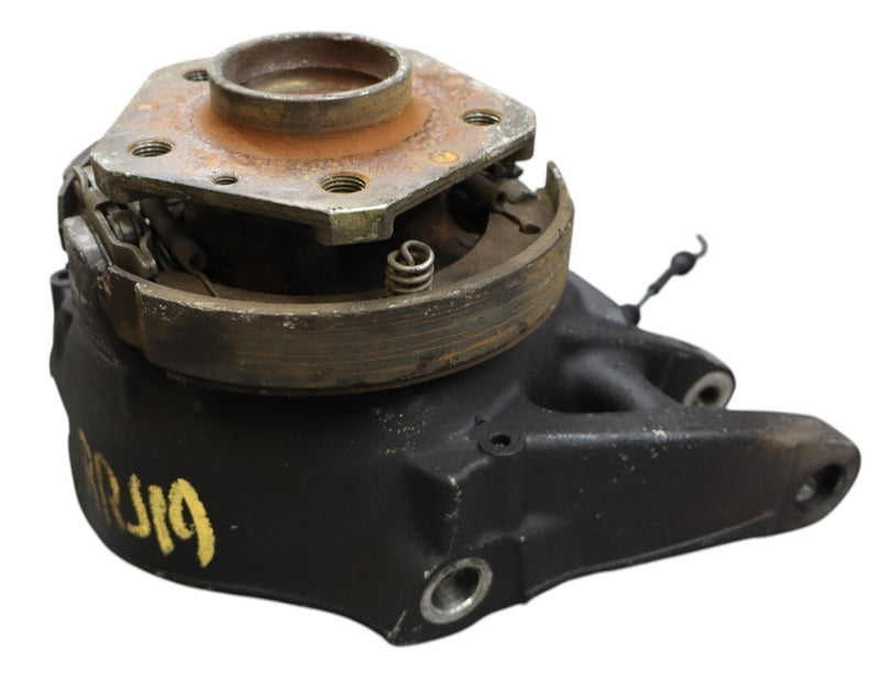 Load image into Gallery viewer, 06-10 Maserati Quattroporte M139 Rear Right Side Wheel Spindle Knuckle Hub Oem