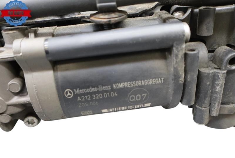 Load image into Gallery viewer, 10-18 Mercedes CLS550 Airmatic Air Suspension Compressor Pump A2123200104 Oem