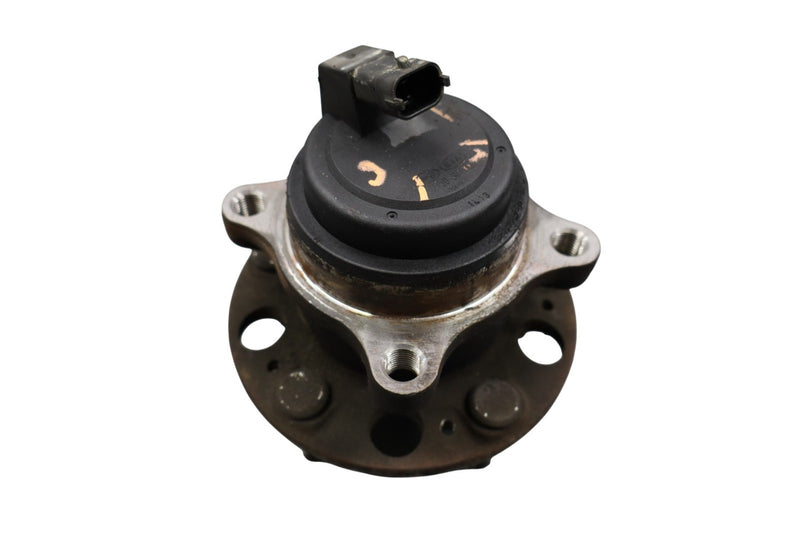 Load image into Gallery viewer, 09-14 Hyundai Genesis Front Left Side Wheel Hub Bearing Assembly 517503MXXX Oem