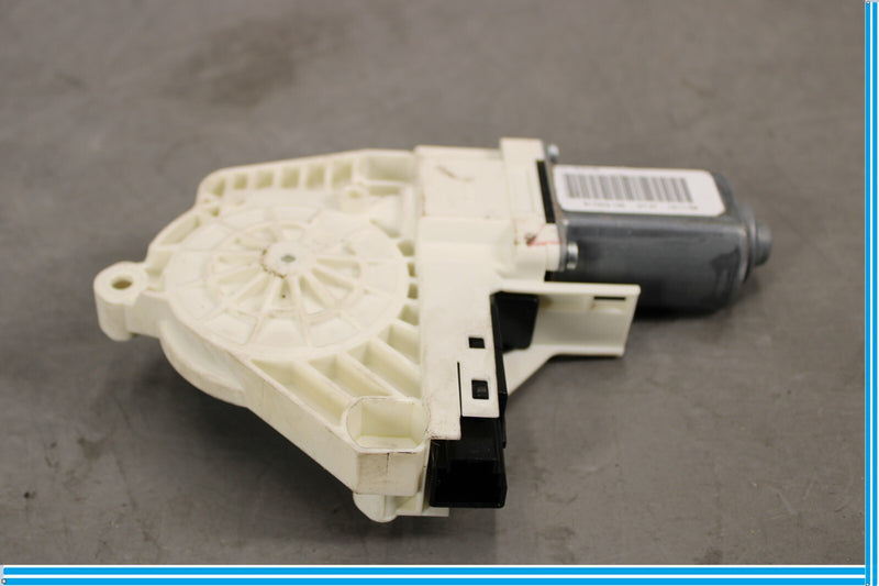 Load image into Gallery viewer, 10-13 Land Rover Range Rover Sport Rear Right Door Window Regulator Motor Oem
