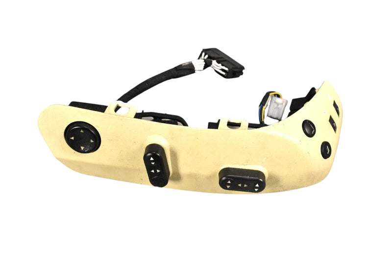 Load image into Gallery viewer, 03-13 Maserati Quattroporte M139 Front Right Side Seat Control Memory Switch OEM