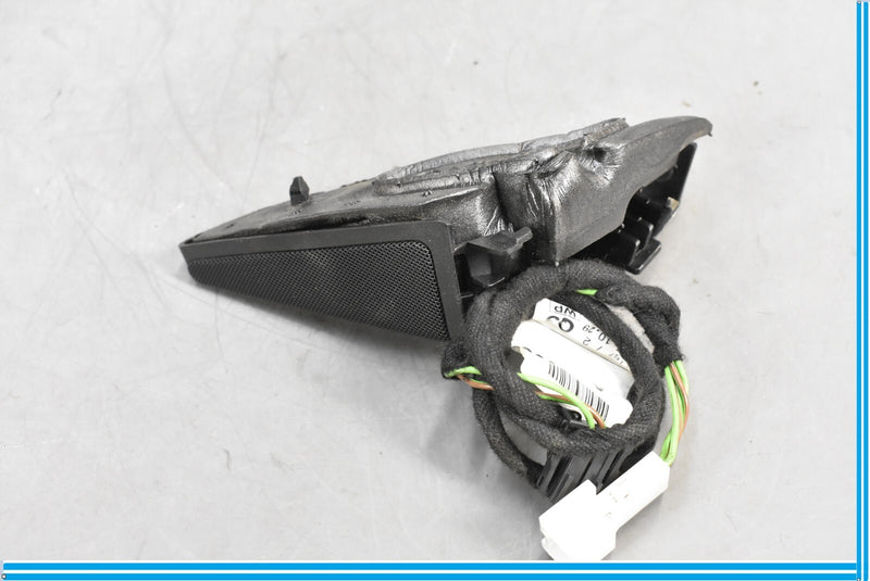 Load image into Gallery viewer, 06-11 Mercedes CLS550 W219 Front Right Side Door Tweeter Speaker Cover Oem