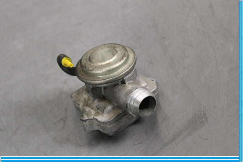 Load image into Gallery viewer, 03-12 Mercedes SL500 SL550 SL55 AMG R230 Engine Motor Air Valve Oem