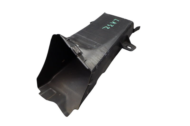 Load image into Gallery viewer, 10-17 BMW 535i 550i GT F07 Front Left Driver Side Air Intake Duct Oem *Damage*