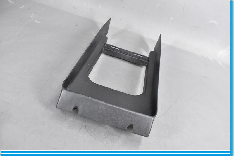 Load image into Gallery viewer, 07-12 Lexus LS460 Rear Center Console Armrest Armrest Trim Black Oem