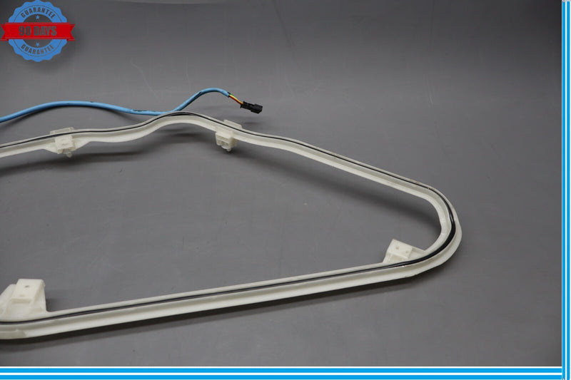 Load image into Gallery viewer, 00-06 Mercedes S600 W220 Rear Right Passenger Side Keyless Go Entry Antenna Oem
